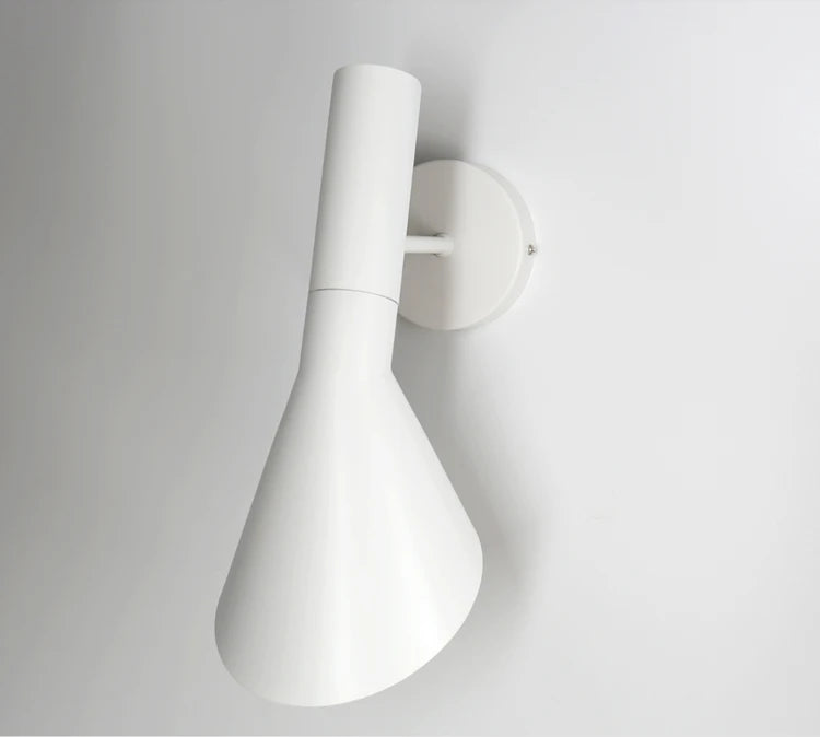 Modern Retro Table Lamp For Children'S Bedroom Bedside Bedroom Lamp Study Nordic Creative Personality Simple Decor Lighting