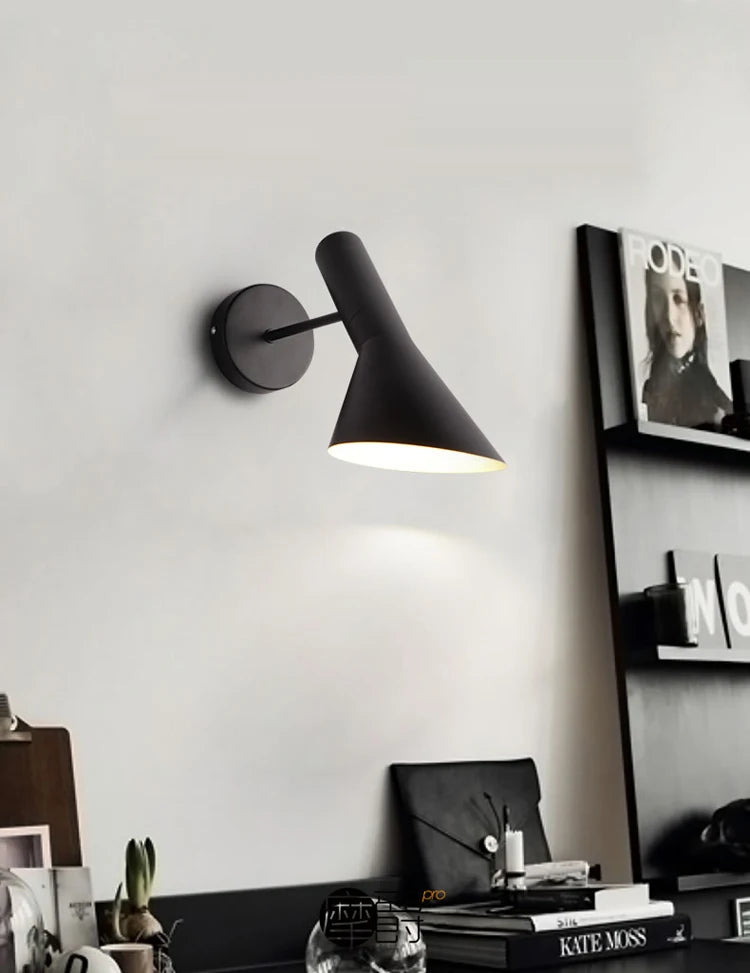 Modern Retro Table Lamp For Children'S Bedroom Bedside Bedroom Lamp Study Nordic Creative Personality Simple Decor Lighting