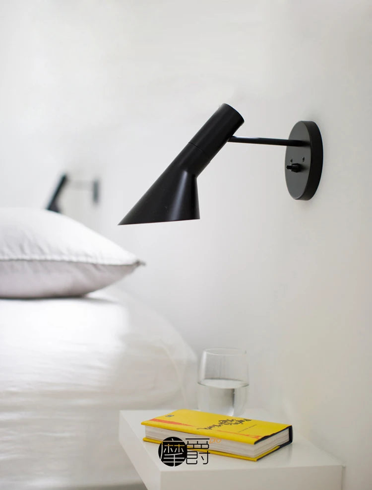 Modern Retro Table Lamp For Children'S Bedroom Bedside Bedroom Lamp Study Nordic Creative Personality Simple Decor Lighting