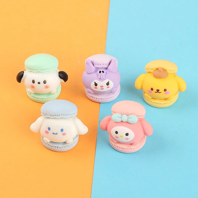 5pcs Kawaii Cartoon Resin Animal Cake Fake Food 3D Mini Figures Crafts Miniatures Phone Decoration Decorative Sculptures Statue