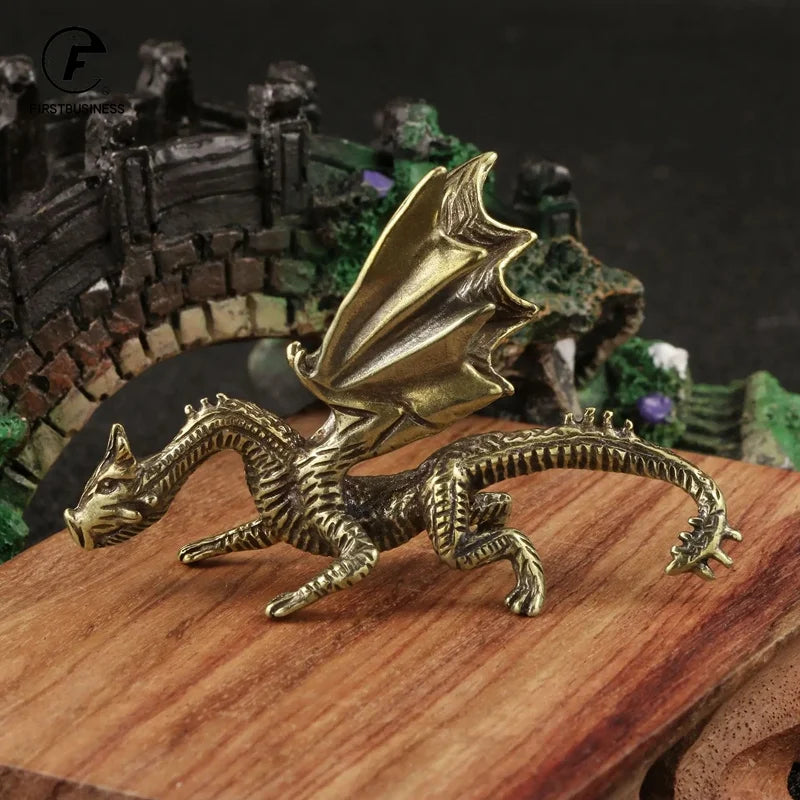 Brass Domineering Warcraft Magic Dragon Metal Figurine Creative Dinosaur Flying Dragon Desk Decoration Accessoires Miniatures