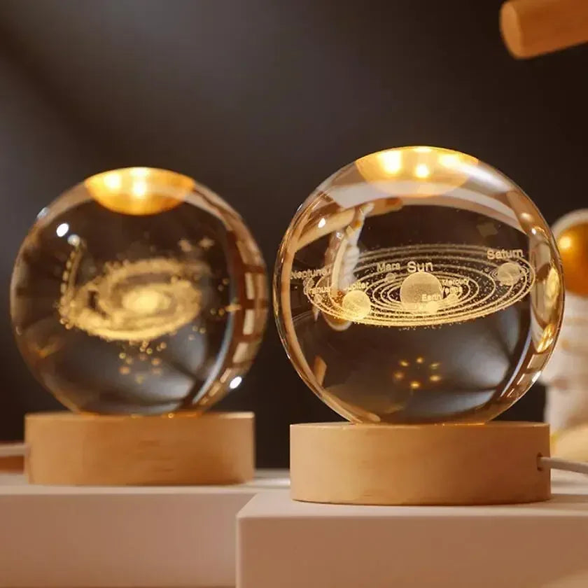 6/8cm 3D Crystal Ball Decoration 2024 Astronomy Solar System Planets Moon Astronaut LED Balls Home Snow Glass Globe Decorations