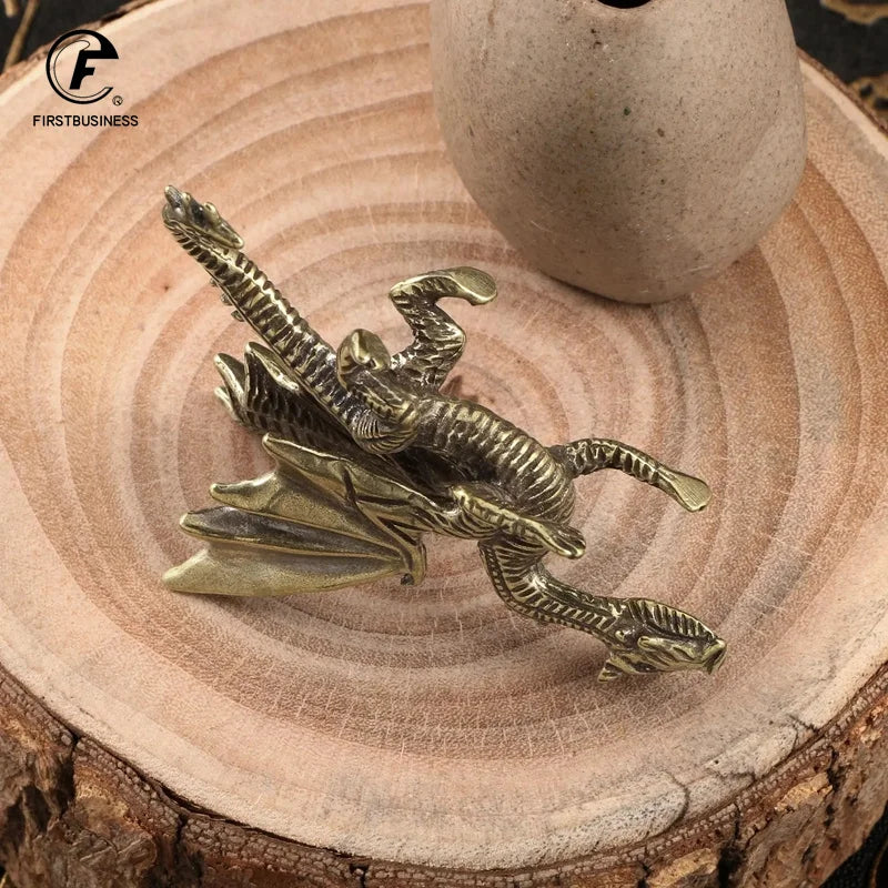 Brass Domineering Warcraft Magic Dragon Metal Figurine Creative Dinosaur Flying Dragon Desk Decoration Accessoires Miniatures