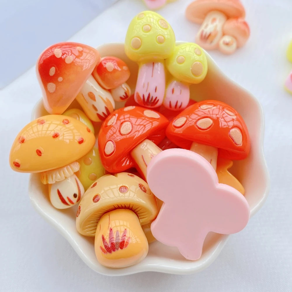 10Pcs New Resin Cartoon Mushroom Series Flat Back Cabochons Scrapbooking DIY Jewelry Craft Decoration Accessories