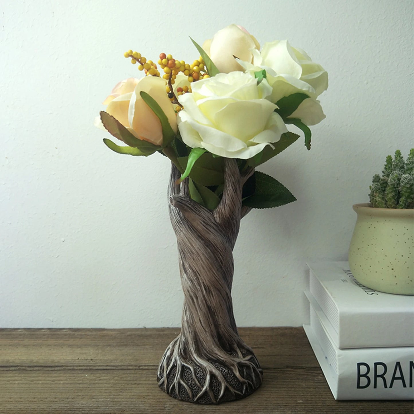 Dry Floral Plant Vase Ornament Creative Resin Indoor Statue Vase for Birthday Gifts New Year's Gifts