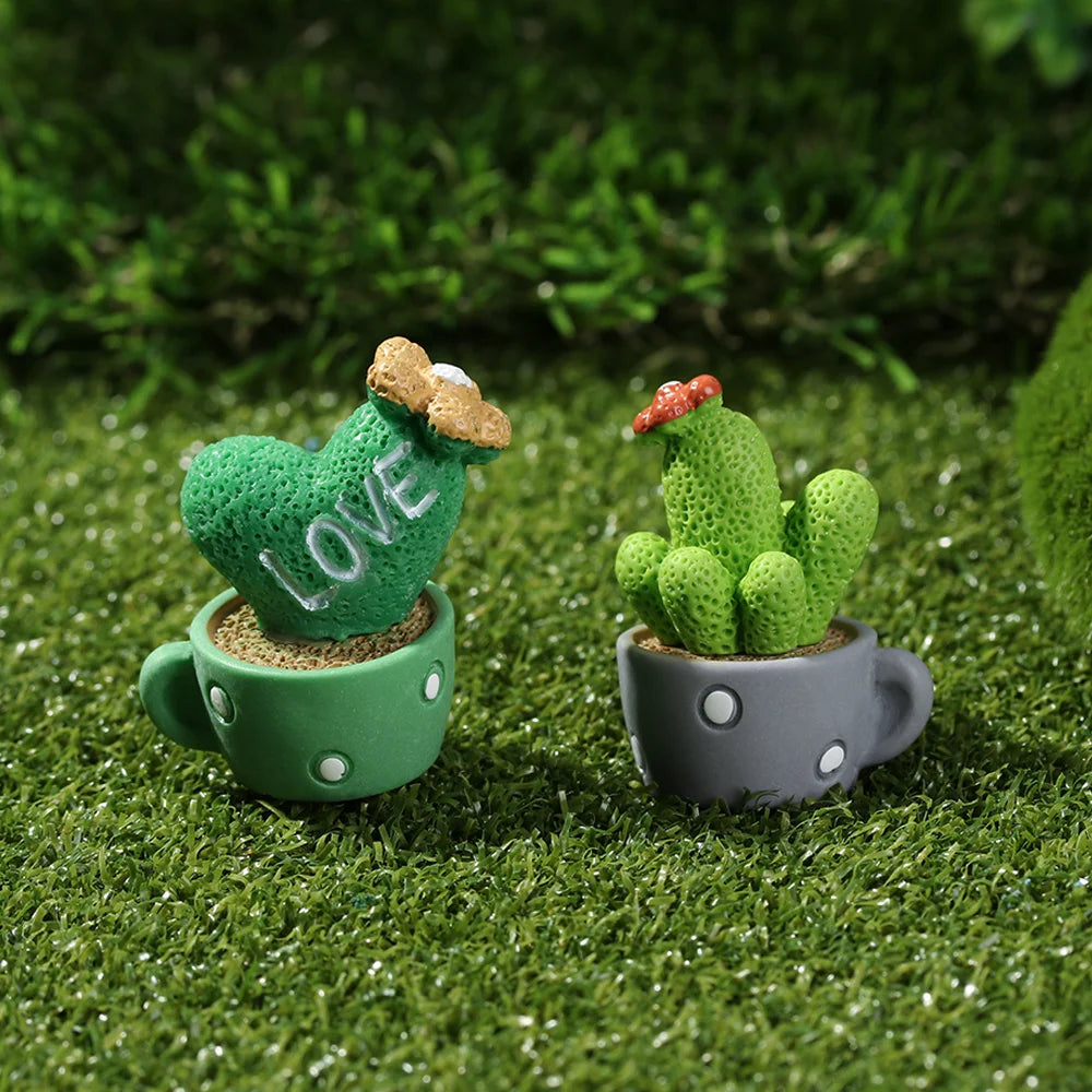 2.5-3.4cm 1/4Pcs Funny Cactus Flower Figurines Resin Cactus Miniatures Micro Ornaments DIY Mini Sculpture Decoration Crafts